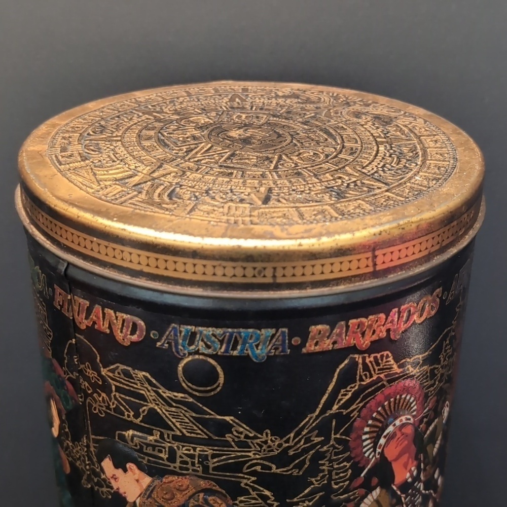 Vintage Colorful Cylindrical Tin Features People From Different Countries. - Picture 2 of 16